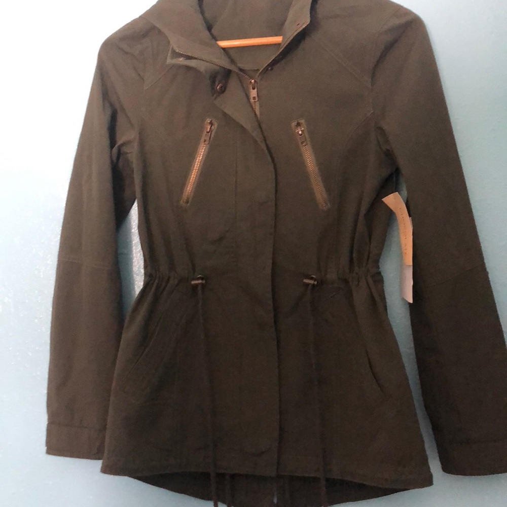 Perfect Fall Jacket 💚 - Picture 3 of 6